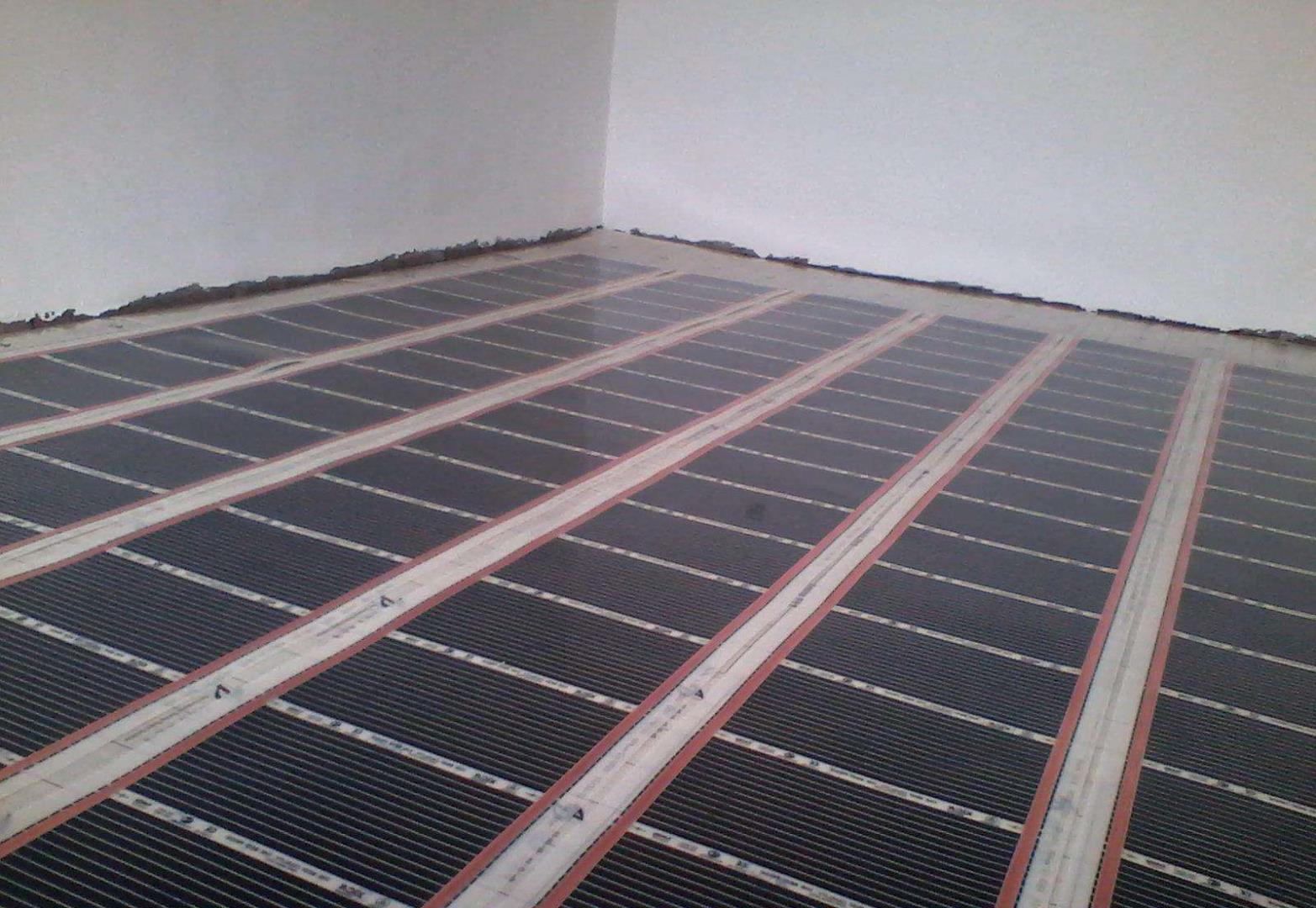 石墨烯地暖電熱膜發熱慢的原因是什么